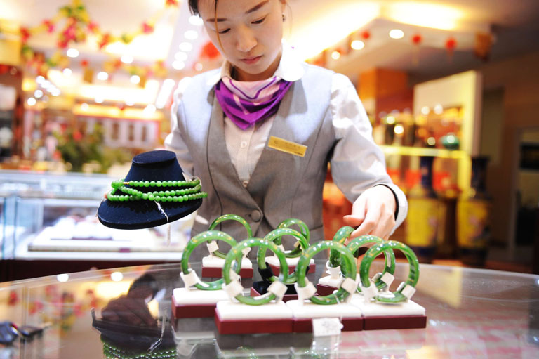 Ékszerek egy kínai üzletben (Fotó: Getty Images)