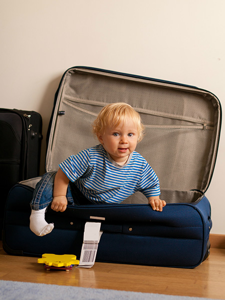 Külföldre költözés gyerekkel - a gyámügy nélkül nem megy?