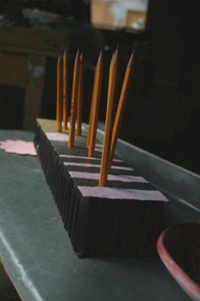 Csináld magad: ceruzatartó újrahasznosított kartonból
