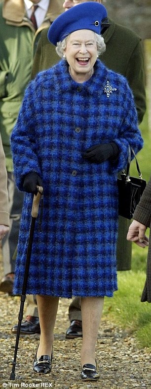 Ettől nem tud elszakadni II.Erzsébet királynő - fotó
