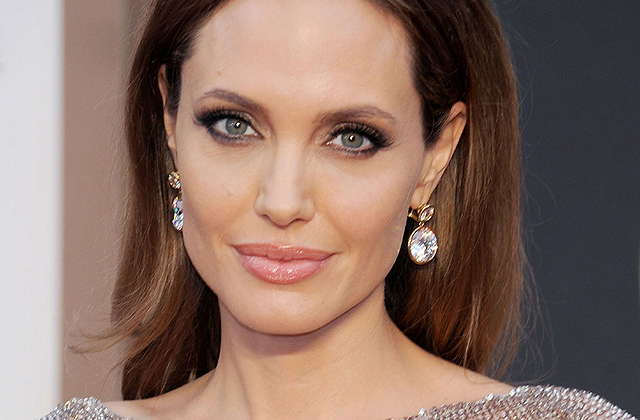 Kiderült mennyibe kerül évente Angelina Jolie arcbőre