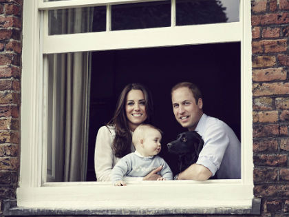 George herceg kétszer ünnepli az első szülinapját