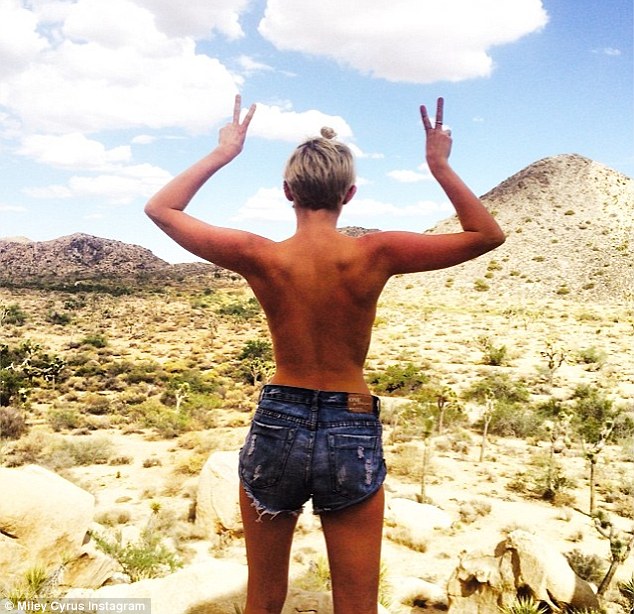 Fotó: Miley Cyrus Instagram