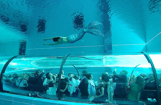 Ez a világ legmélyebb úszómedencéje