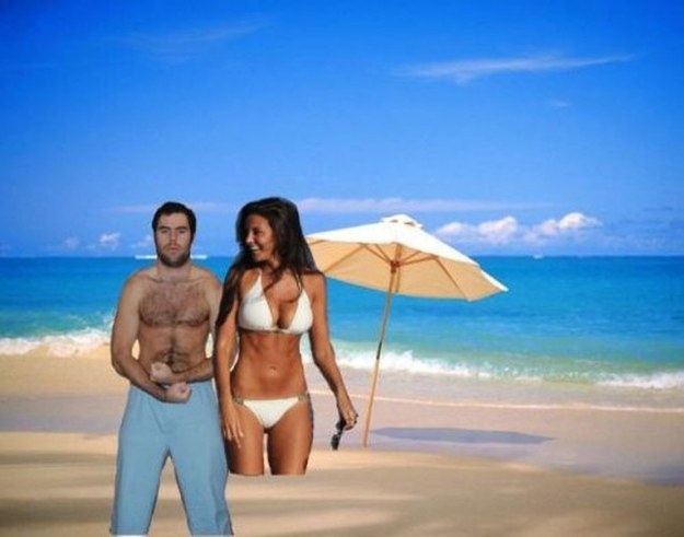 Vicces fotók: lúzer pasik, akik barátnőt photoshopoltak maguknak