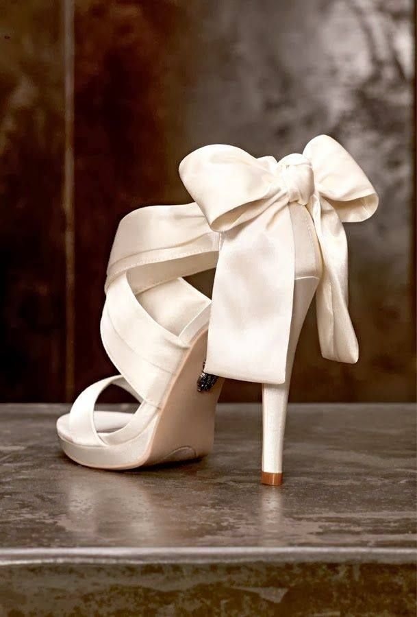 10 különleges esküvői cipő