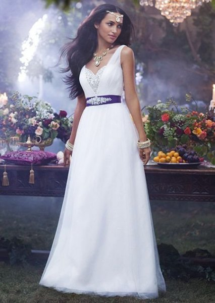 Disney mesék ihlette csodás menyasszonyi ruhákat készített Alfred Angelo