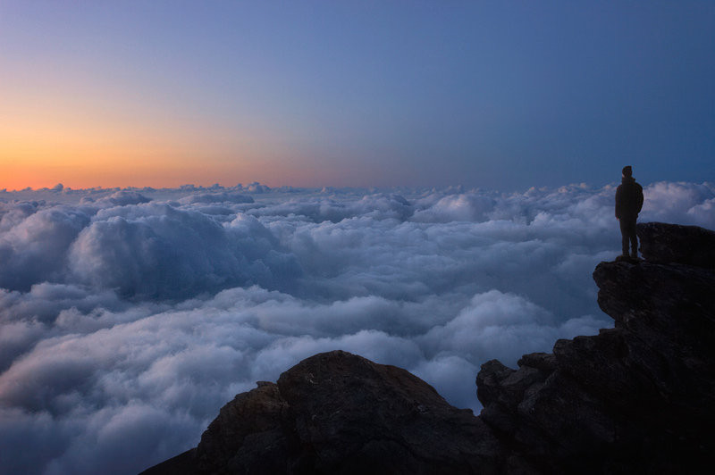 Séta a felhők felett: csodás képek egy fotóstól