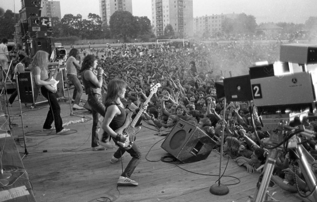1983 - A P. Mobil koncertje Miskolcon. (fotó: FORTEPAN)
