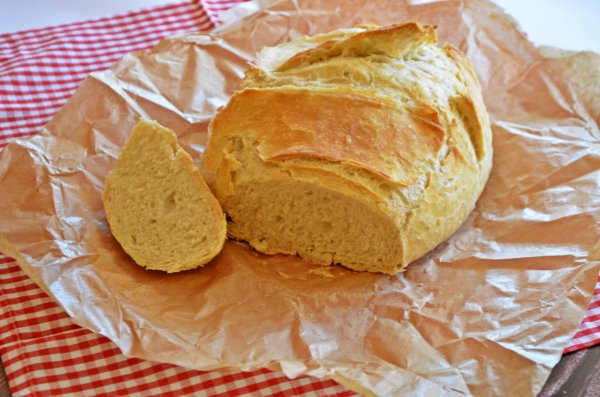Bögrés kenyér dagasztás nélkül