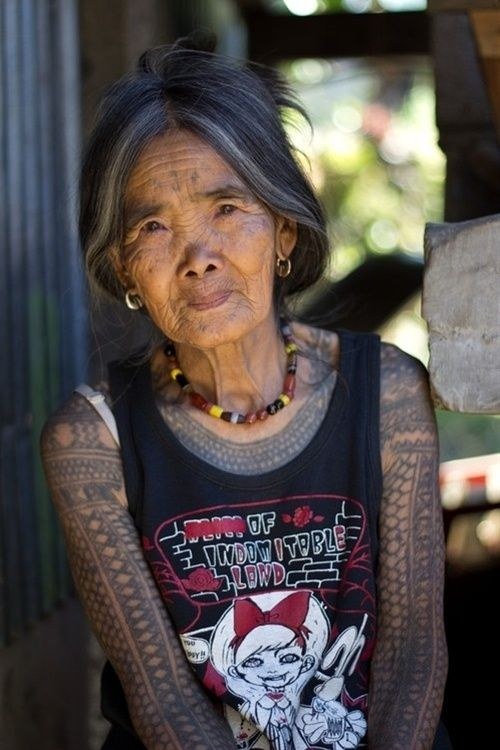 Így néznek ki a tetoválások az idősek testén - fotók
