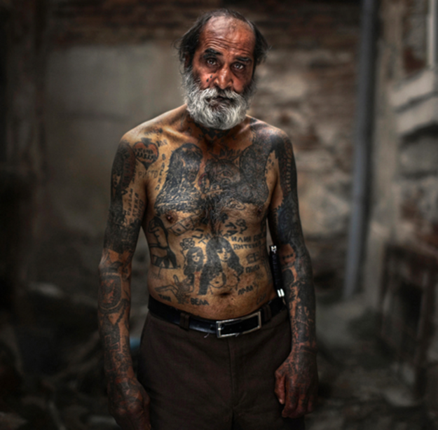 Így néznek ki a tetoválások az idősek testén - fotók