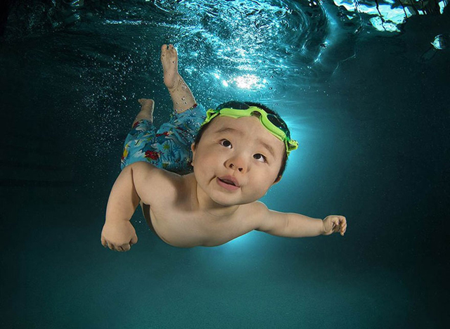 Tündéri fotók: babák a víz alatt