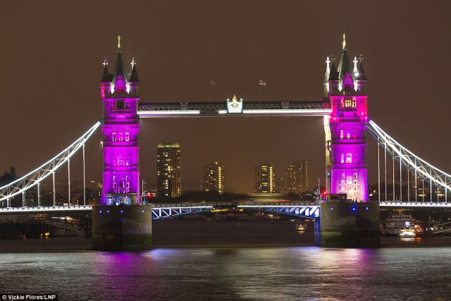 Katalin hercegnő kislánya tiszteletére rózsaszínbe borult London - fotók
