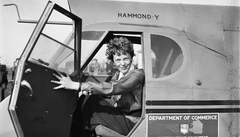 Amelia Earhart (Fotó: Wikipedia)