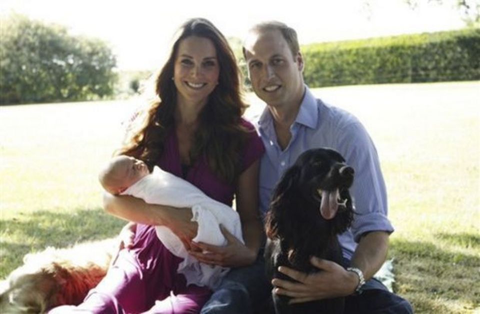 Friss: Íme az első közös fotó György hercegről és Charlotte hercegnőről