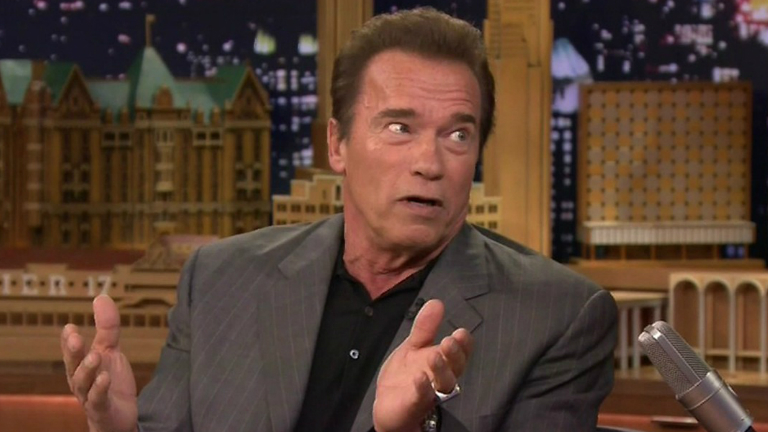 Újra megalázta a volt feleségét Arndold Schwarzenegger: neked is kinyílik a bicska a zsbedben? 