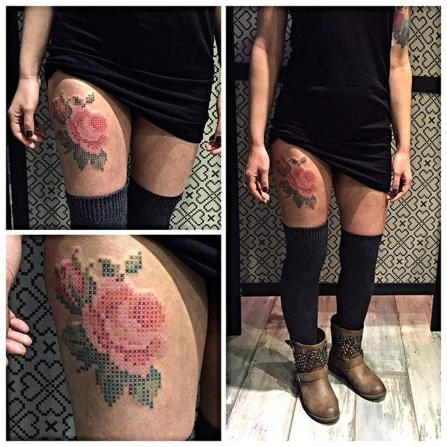 Hímzést imitáló tetoválásokat készít egy művész - képek