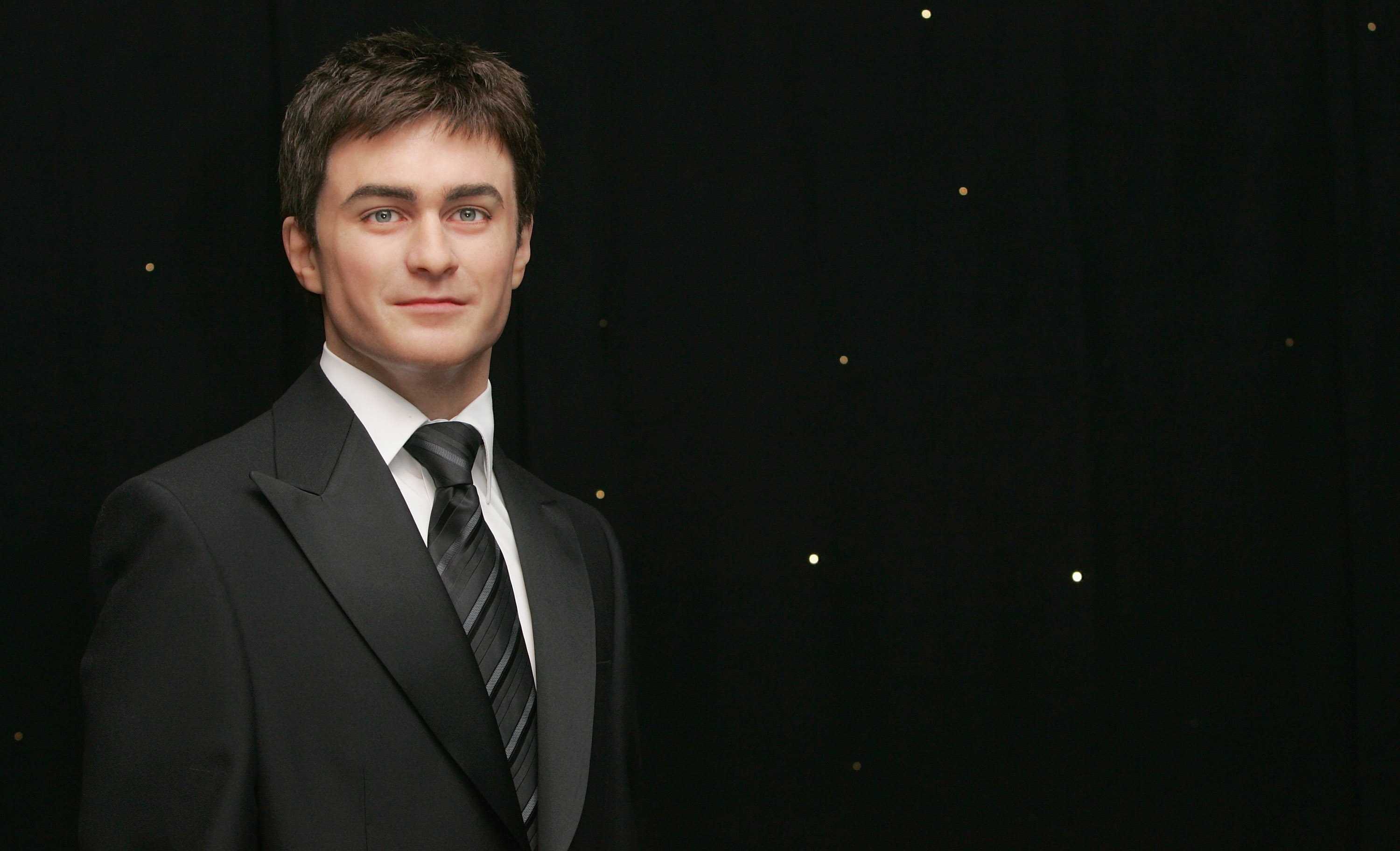 26 fotó a ma 26 éves Daniel Radcliffe-ről