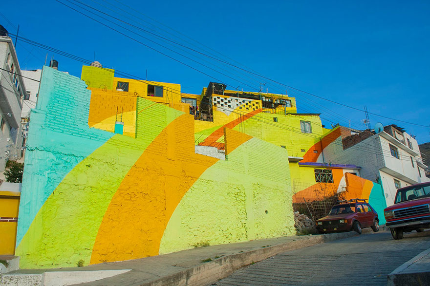 Bámulatos képek: így készülnek a színes házak Mexikóban