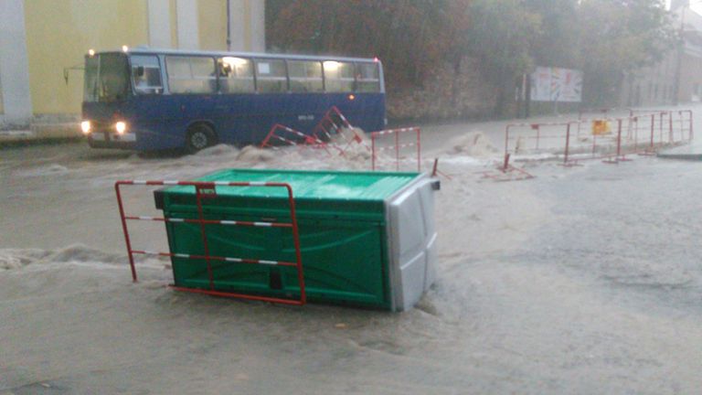 Budapestet is elérte az özönvíz, áll a BKV