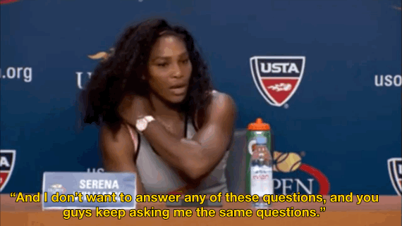 Nem mosolyog -Serena Williamsnek elege lett a hülye újságírói kérdésekből