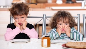 9 gyerekbarát tipp, hogy ne fulladjon botrányba az éttermi ebéd