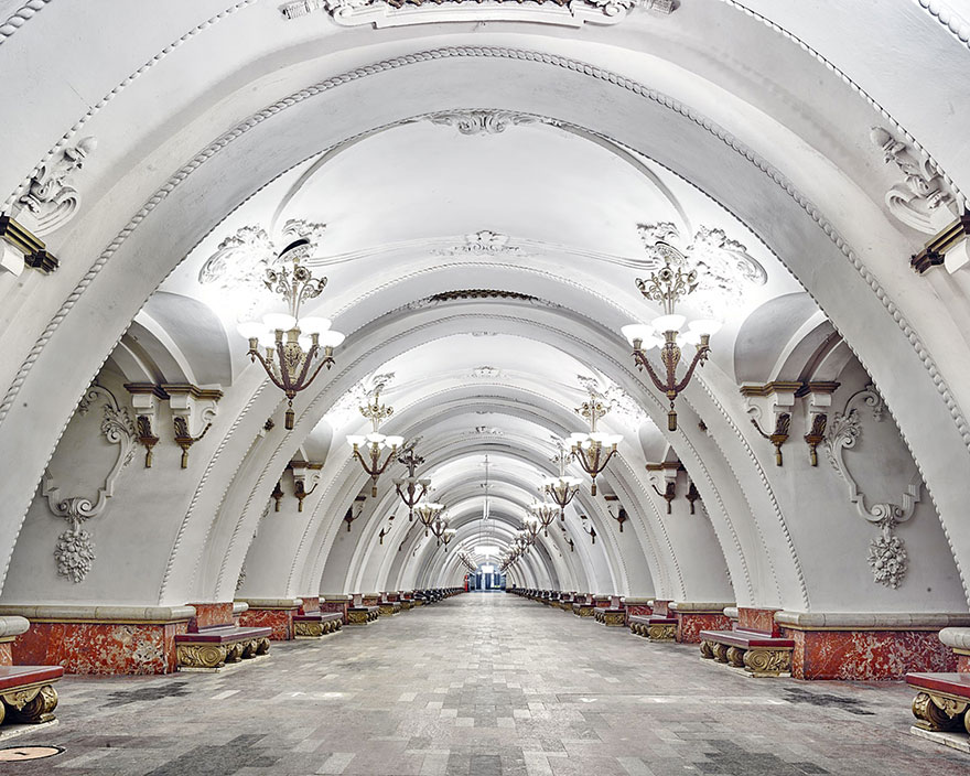 Meseváros a föld alatt - csodaszép képek az orosz metróból