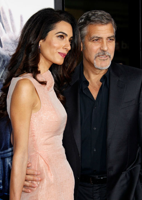 Itt már várandósnak tűnik George Clooney neje 