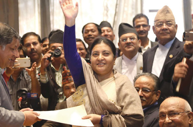 Feminista nőt választottak Nepál elnökének