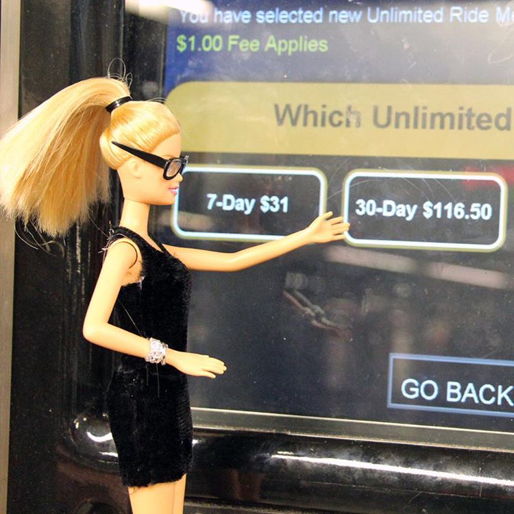 A New York-i Barbie megérti a nagyvárosi lány problémáit 