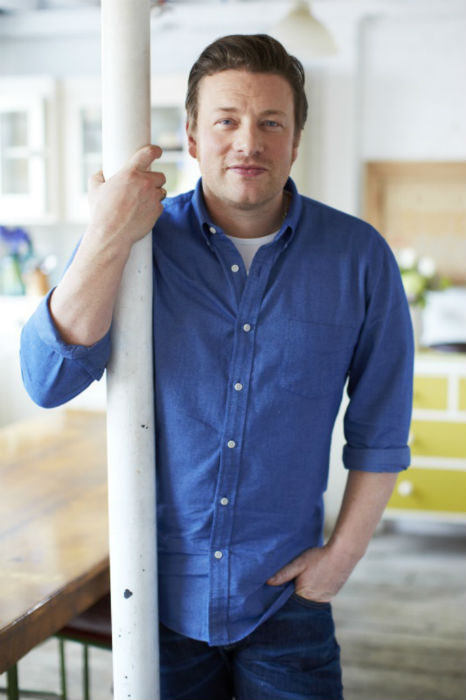 Jamie Oliver megégette a péniszét
