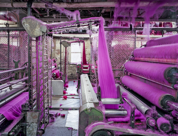 Varászlatos színes fotók a textilgyárból 