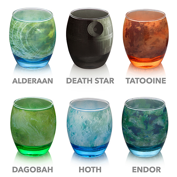 Kortyolj a Star Wars bolygók ihlette poharakból
