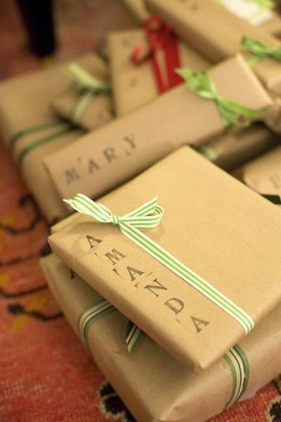 Kreatív karácsonyi csomagolási ötletek egyszerűen