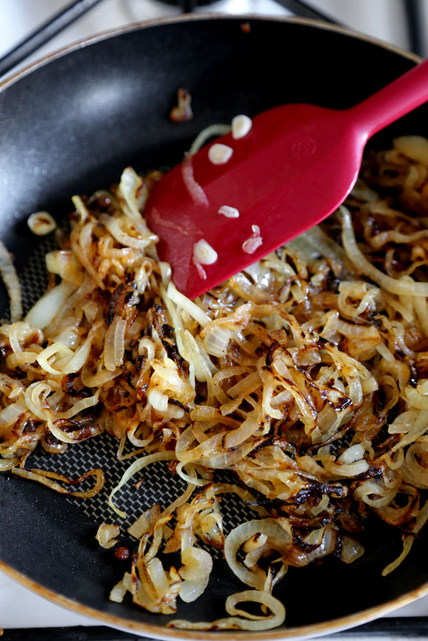 Egy olcsó ünnepi recept: baconnal töltött édesburgonya Egy olcsó ünnepi recept: baconnal töltött édesburgonya