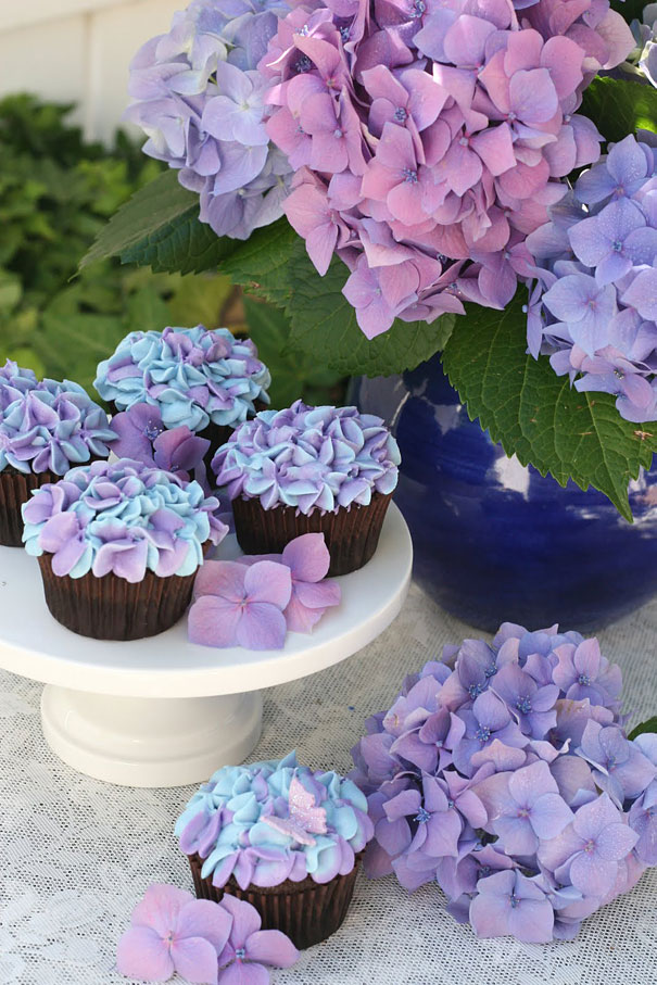 10 elképesztő cupcake, amit szíved szerint meg se ennél, de mégis 
