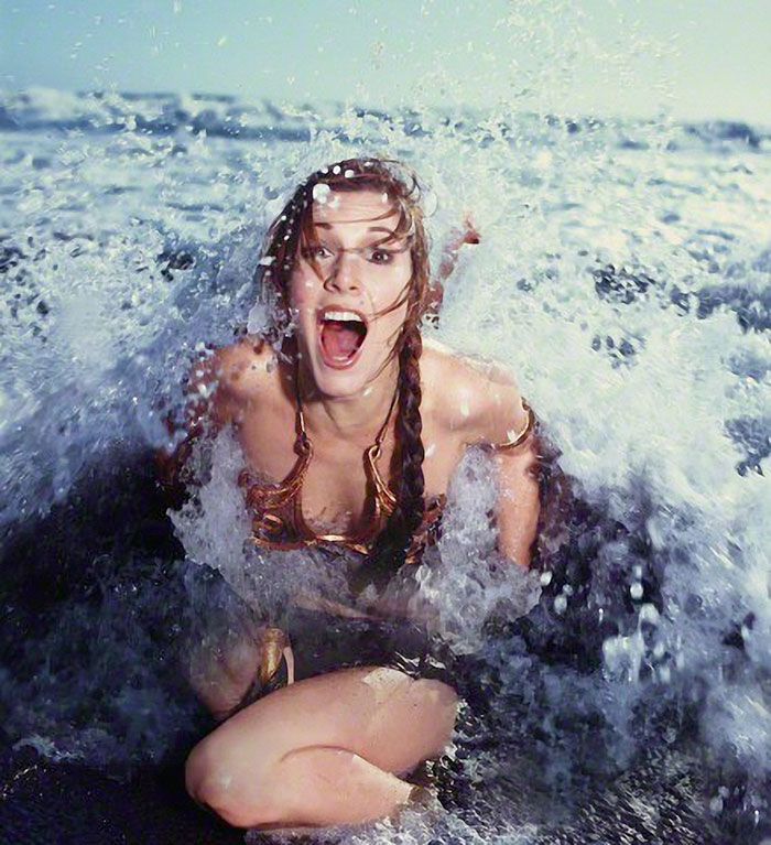 Így népszerűsítette a Jedi visszatér premierjét a szexi Leia hercegnő - fotók