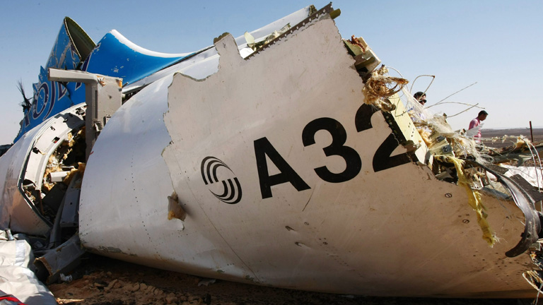 Többmillió dollárra perelnek a lezuhant orosz repülő utasainak hozzátartozói