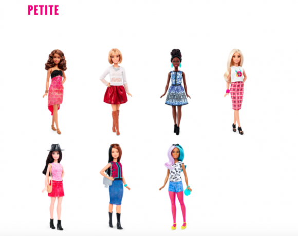 Formás, filigrán, magas: 57 év után változik meg a Barbie-babák alakja