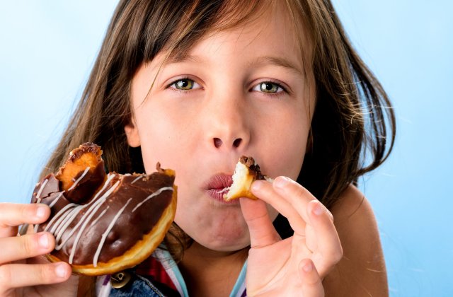 4 táplálási hiba, ami gyerekkor elhízáshoz vezet