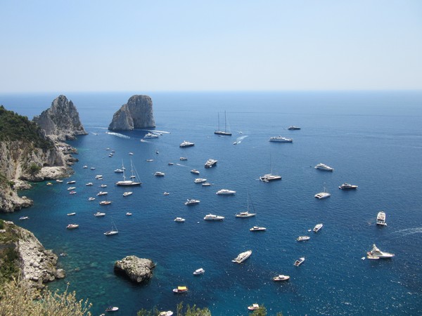 A látkép Capri szigetéről