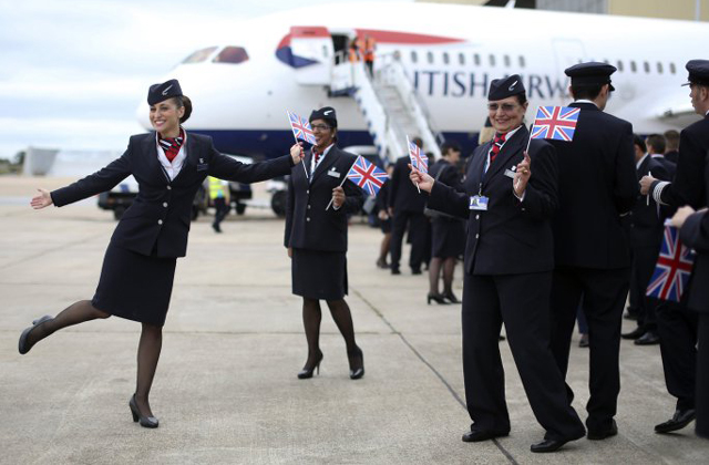 Engedélyezték a nadrágviselést a British Airways stewardesseinek