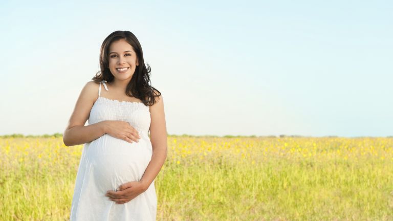Fiatal terhesség kevesebb kockázattal jár