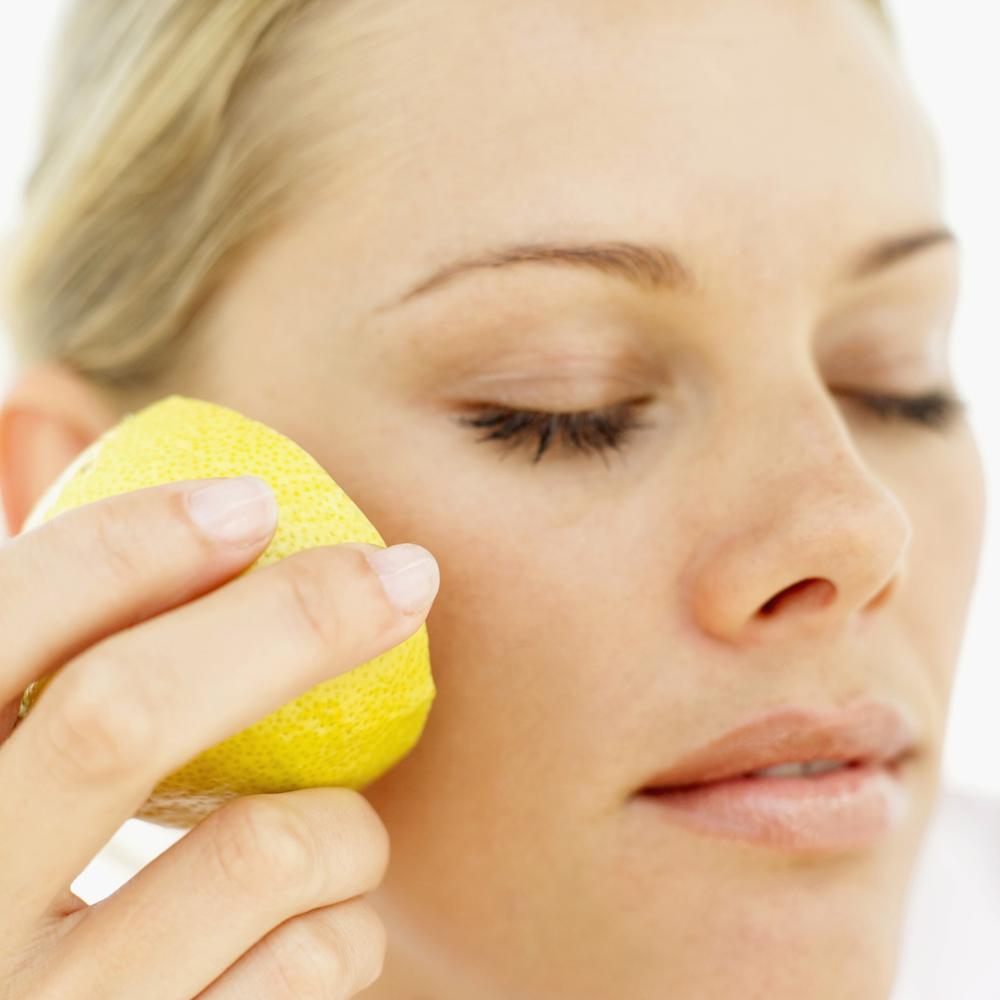 Ennyi mindenre jó a citrom a szépségápolásban!