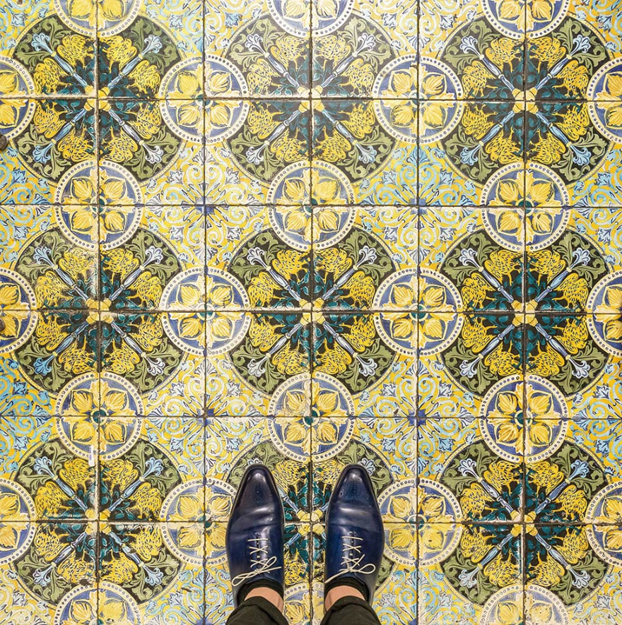 Gyönyörködj Barcelona csodás mozaikpadlóiban!