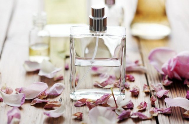 Húsvéti parfümkészítő kisokos – ajándékozd meg magad, készíts egyedi parfümöt otthon!