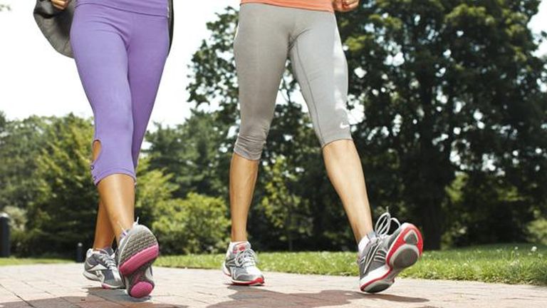 A gyaloglás tempójával növelhető az elégetett kalóriák száma