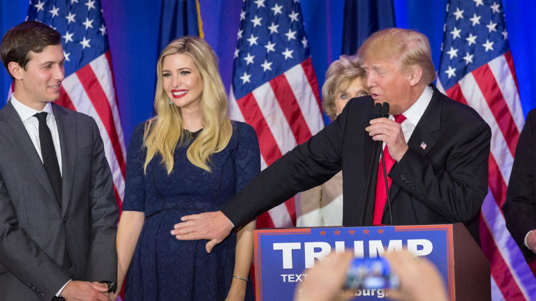 Megszületett Donald Trump lányának, Ivankának a fia