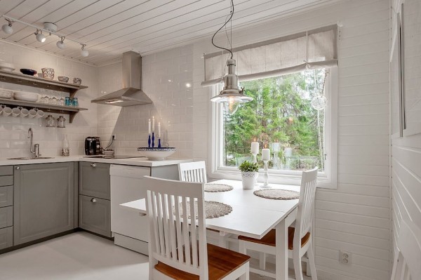 Nézz be egy extrastílusos mini svéd házba - fotók
